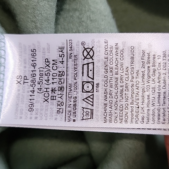 GAP KIDS  GREEN  SWEATER/  XS (4-5). - Picture 4 of 8